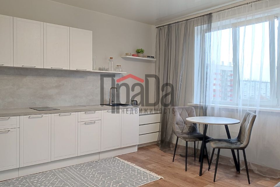 Сдаётся 2-комнатная квартира, 56 м²