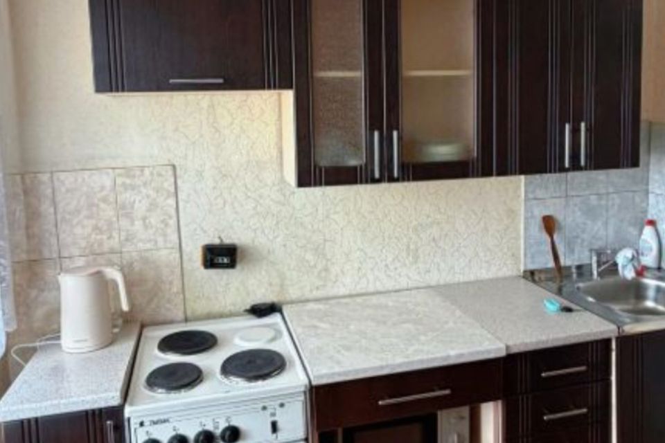 Сдаётся 1-комнатная квартира, 35 м²