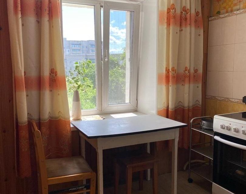 Сдаётся 2-комнатная квартира, 50 м²
