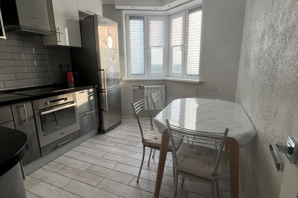 Сдаётся 2-комнатная квартира, 51.2 м²