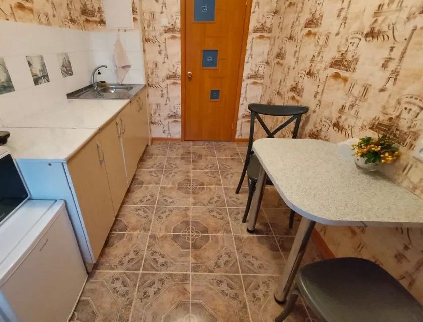 Сдаётся 1-комнатная квартира, 35 м²