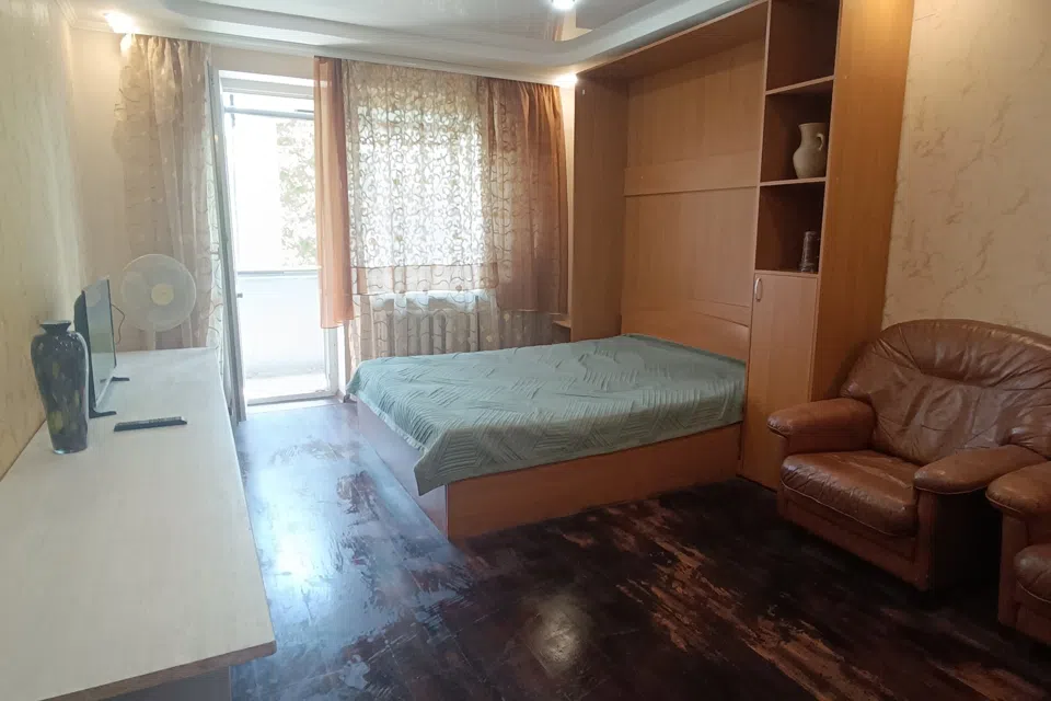 Сдаётся 2-комнатная квартира, 55 м²