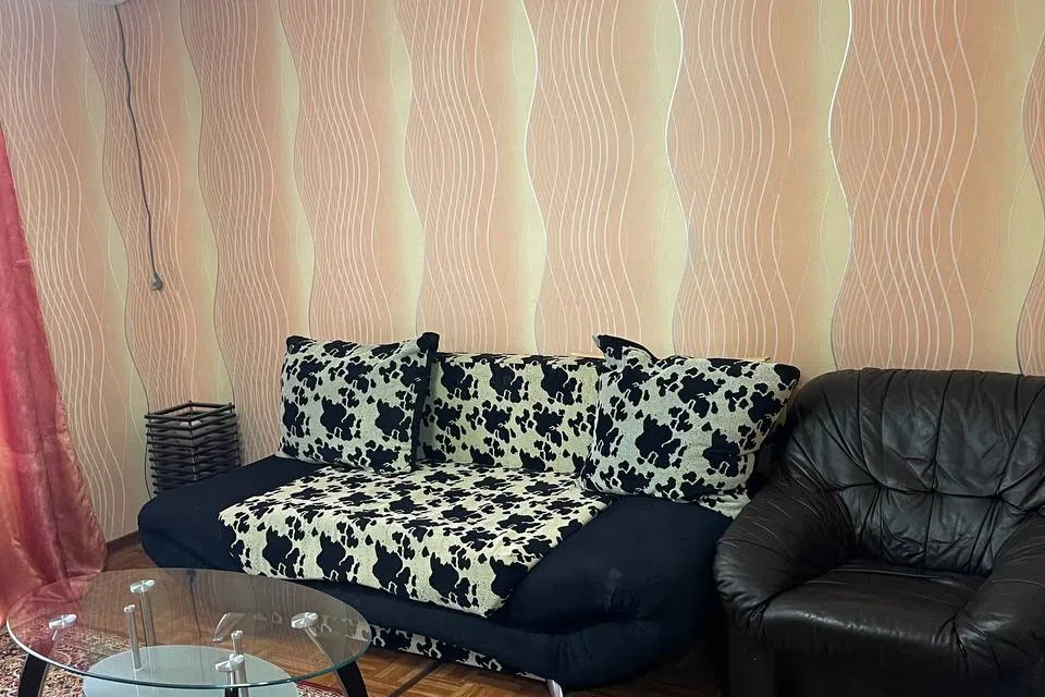 Сдаётся 3-комнатная квартира, 55 м²