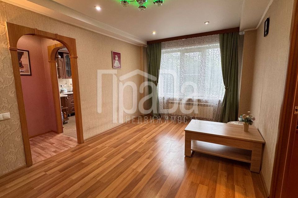 Сдаётся 2-комнатная квартира, 40 м²