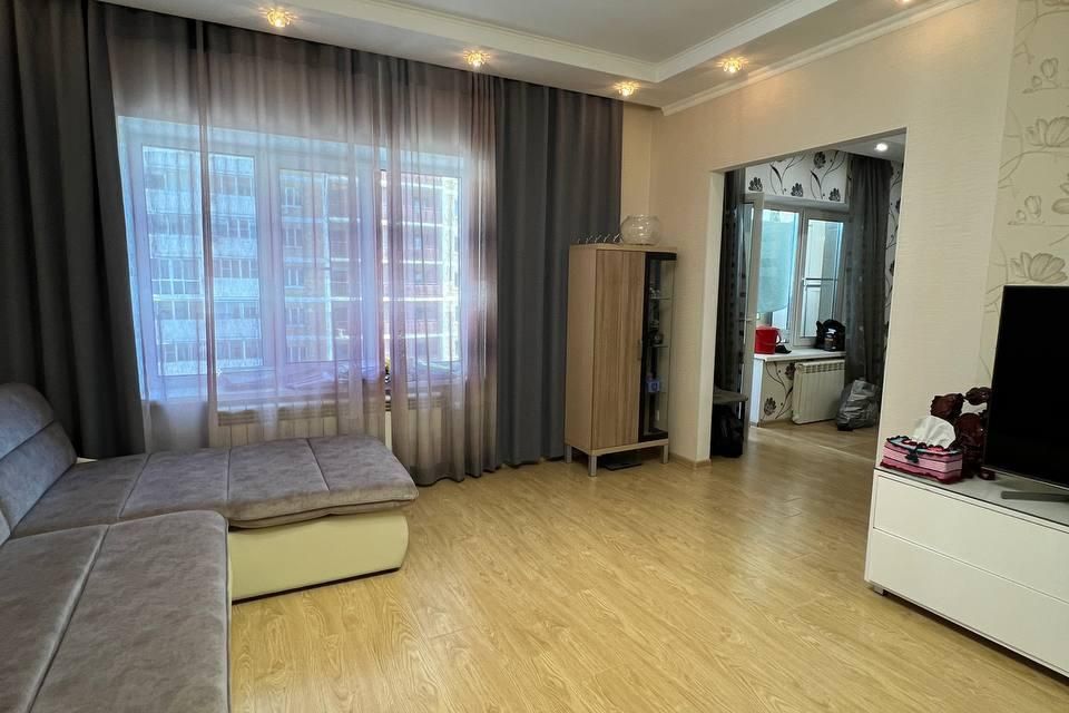 Сдаётся 2-комнатная квартира, 67 м²