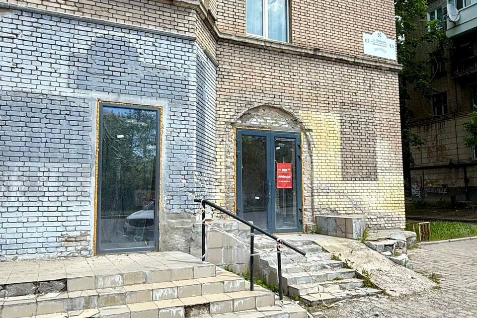 Сдаётся помещение своб. назначения, 140 м²