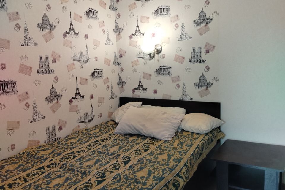 Сдаётся комната в 4-комн. квартире, 14 м²