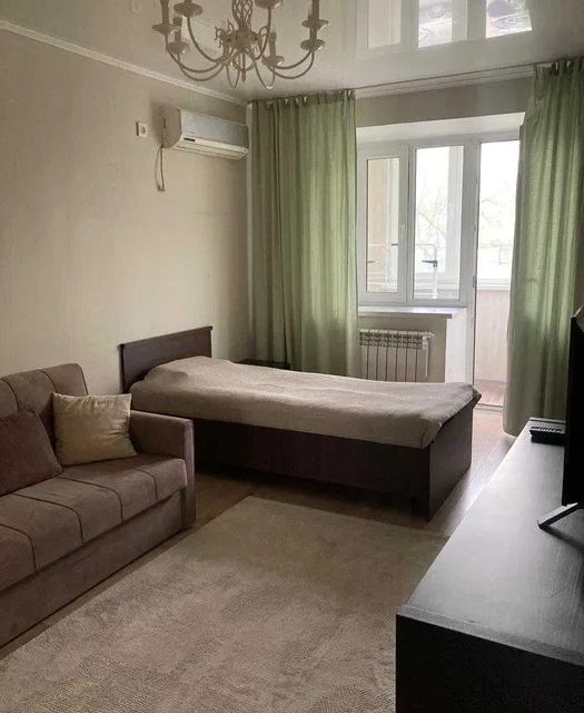 Сдаётся 1-комнатная квартира, 38 м²