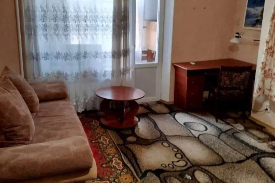 Сдаётся 1-комнатная квартира, 18 м²