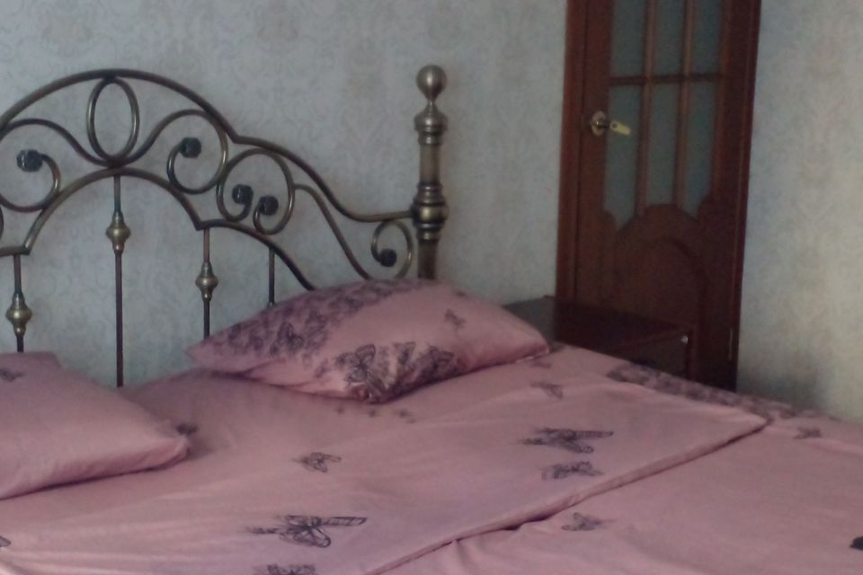 Сдаётся 2-комнатная квартира, 50 м²