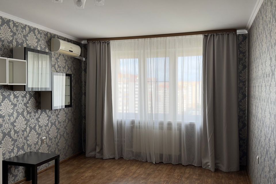 Сдаётся 2-комнатная квартира, 63 м²