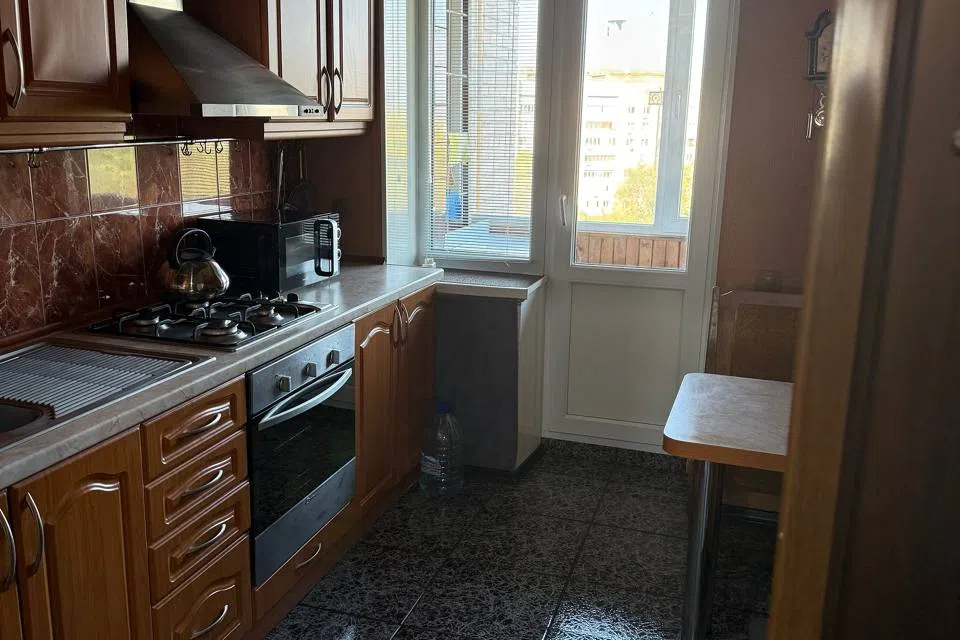 Сдаётся 2-комнатная квартира, 65 м²