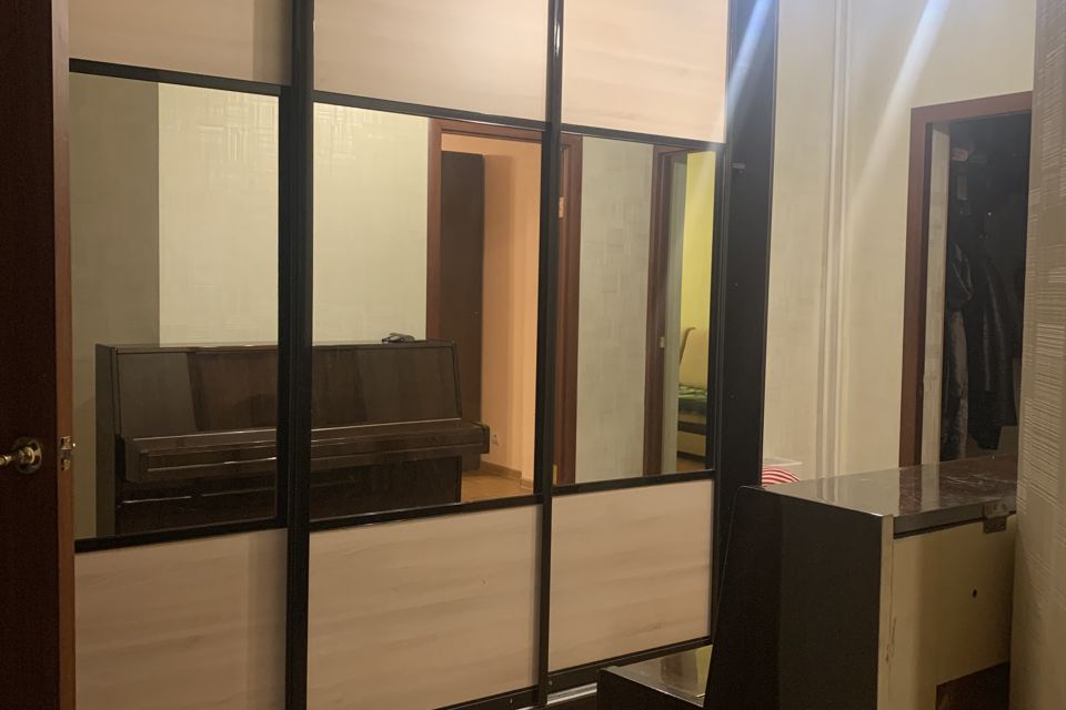 Сдаётся 2-комнатная квартира, 59 м²