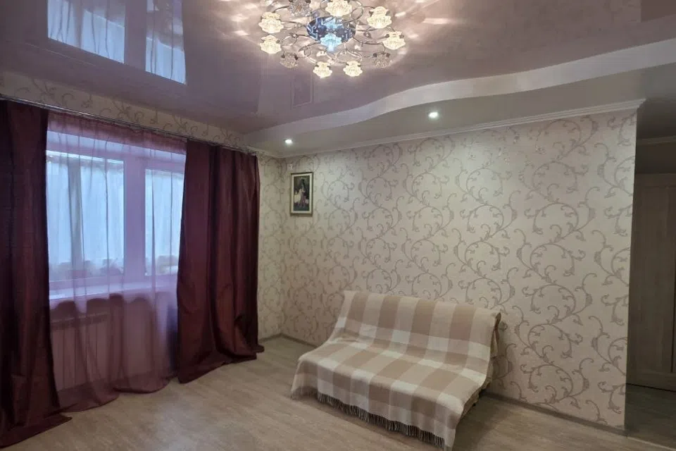 Сдаётся 3-комнатная квартира, 58.6 м²