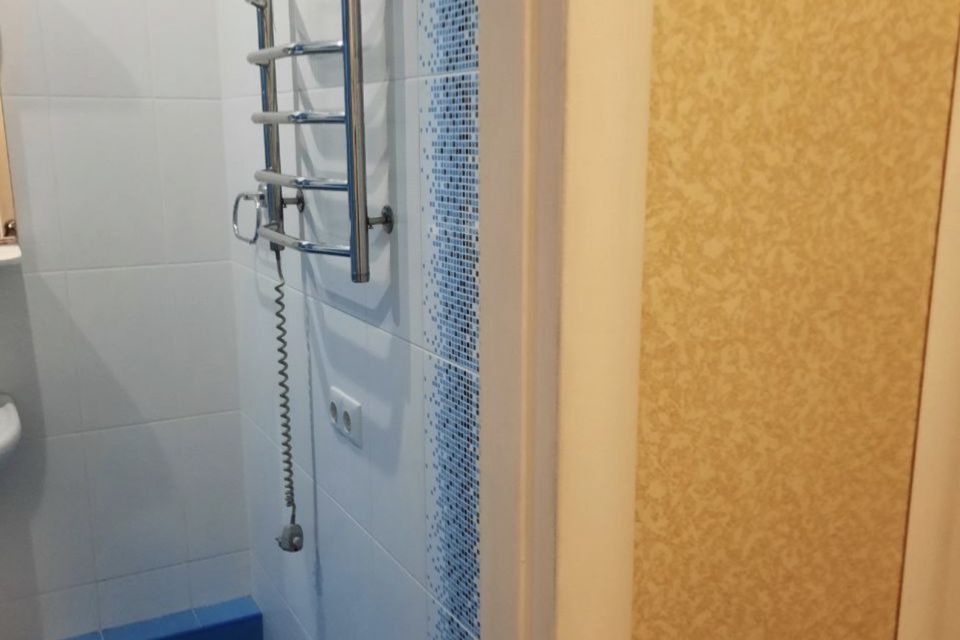 Сдаётся 2-комнатная квартира, 64 м²