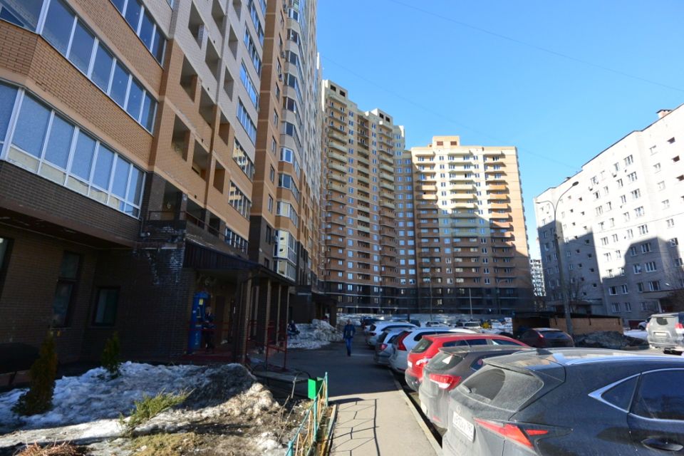 Сдаётся 3-комнатная квартира, 90.6 м²