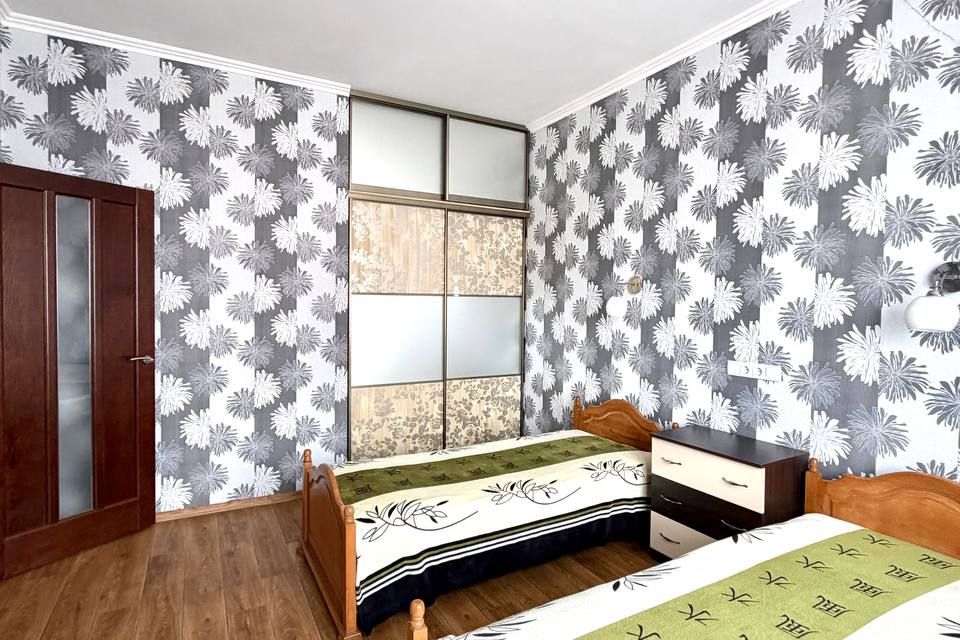 Сдаётся 3-комнатная квартира, 81.7 м²