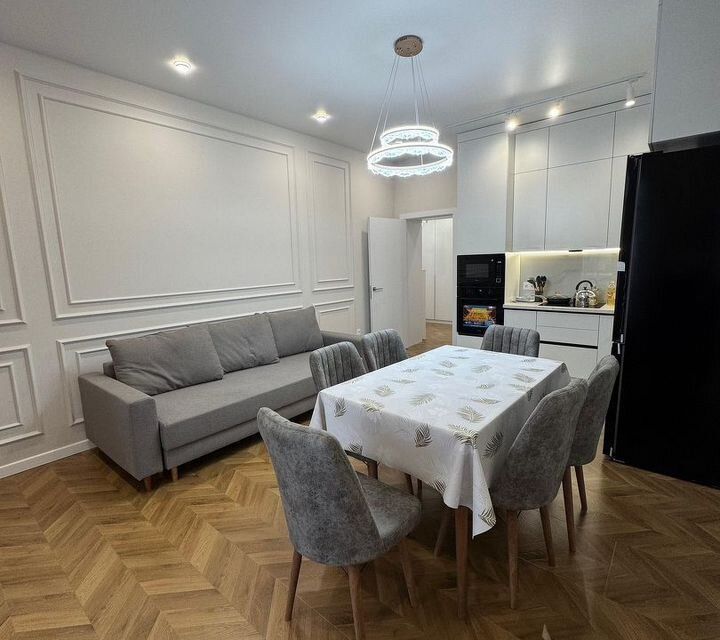 Сдаётся 2-комнатная квартира, 64.5 м²