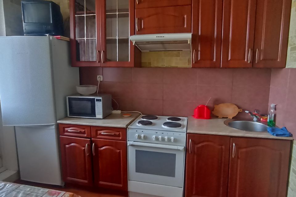 Сдаётся 1-комнатная квартира, 38 м²