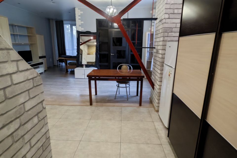 Сдаётся 2-комнатная квартира, 50 м²