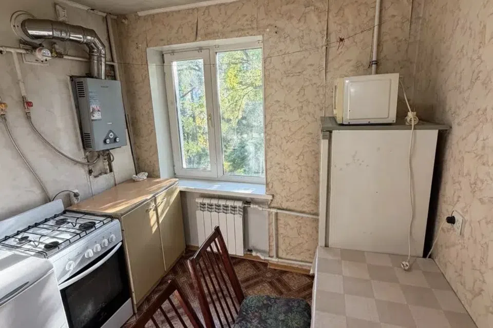 Сдаётся 1-комнатная квартира, 27.9 м²
