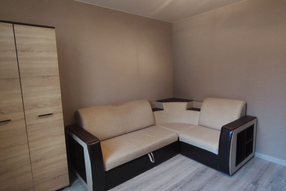 Сдаётся 1-комнатная квартира, 42 м²