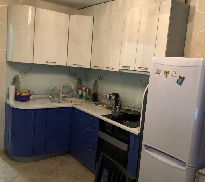 Сдаётся 2-комнатная квартира, 58 м²