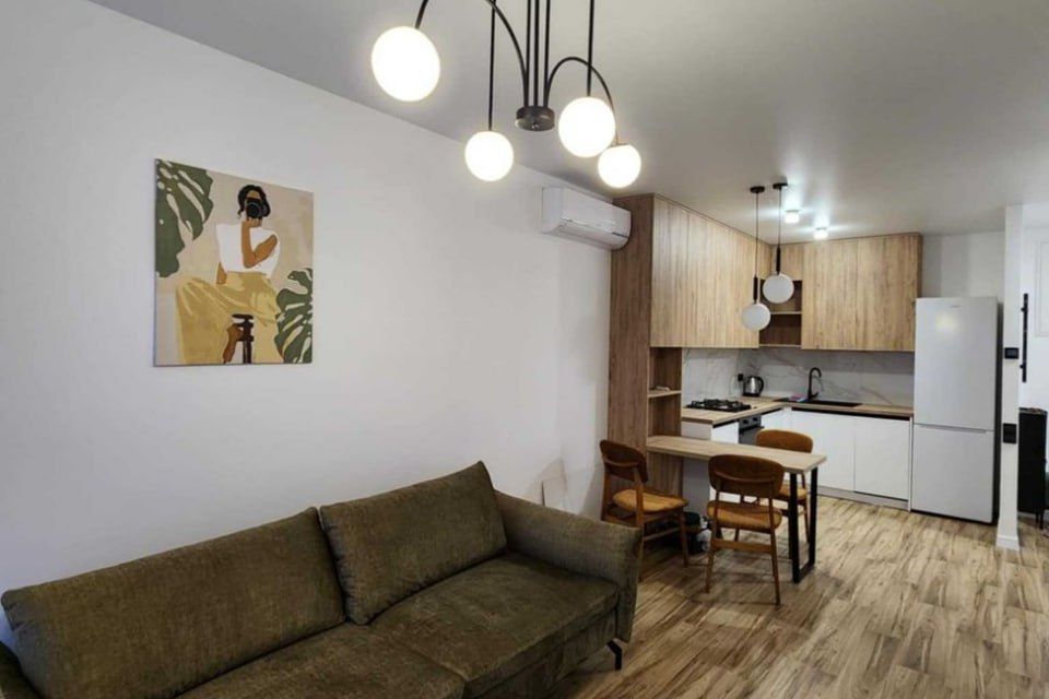 Сдаётся 1-комнатная квартира, 37 м²