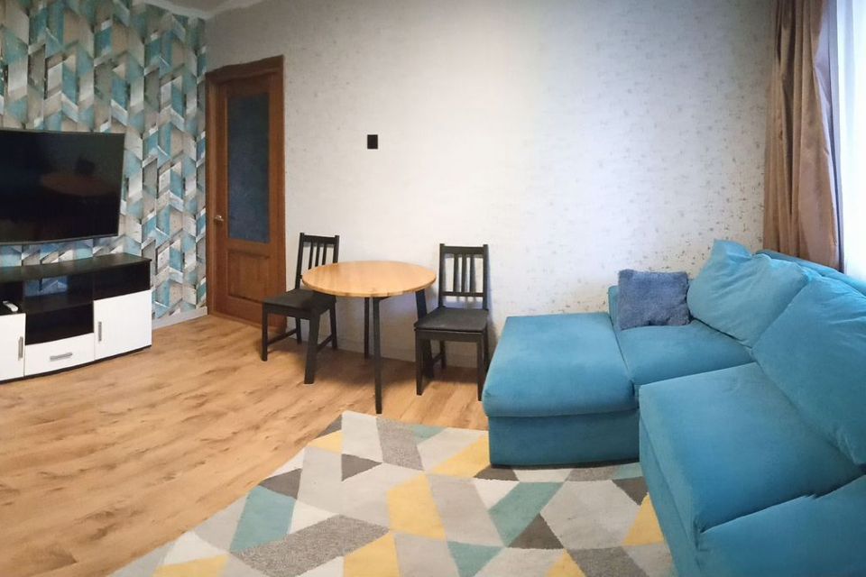 Сдаётся 2-комнатная квартира, 50 м²
