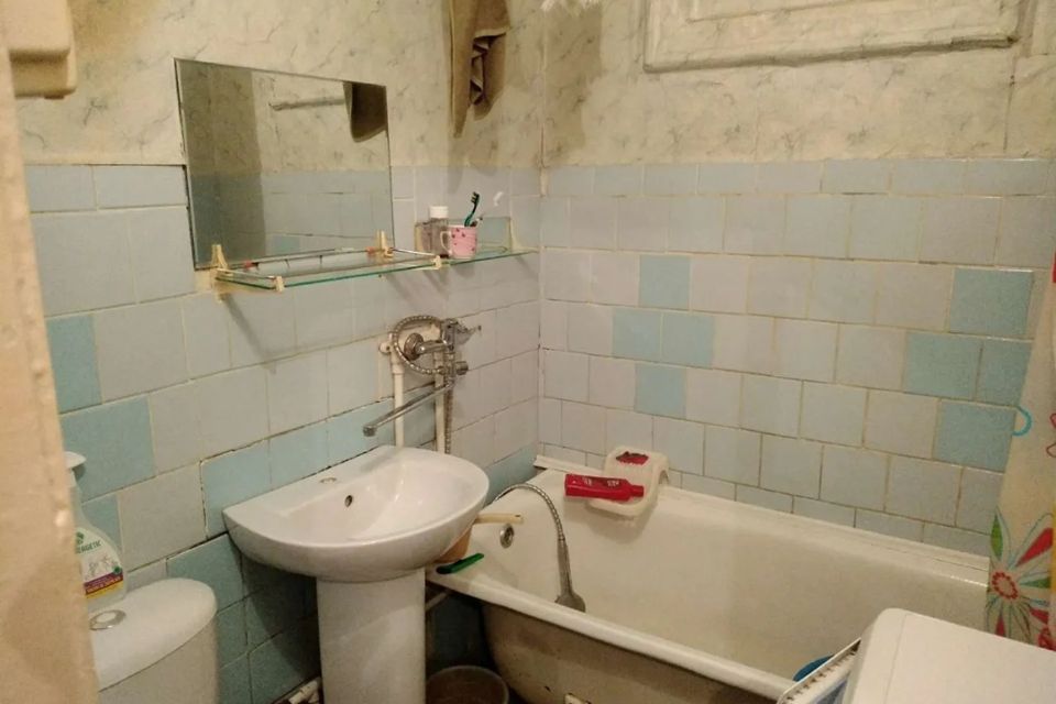 Сдаётся 2-комнатная квартира, 42 м²