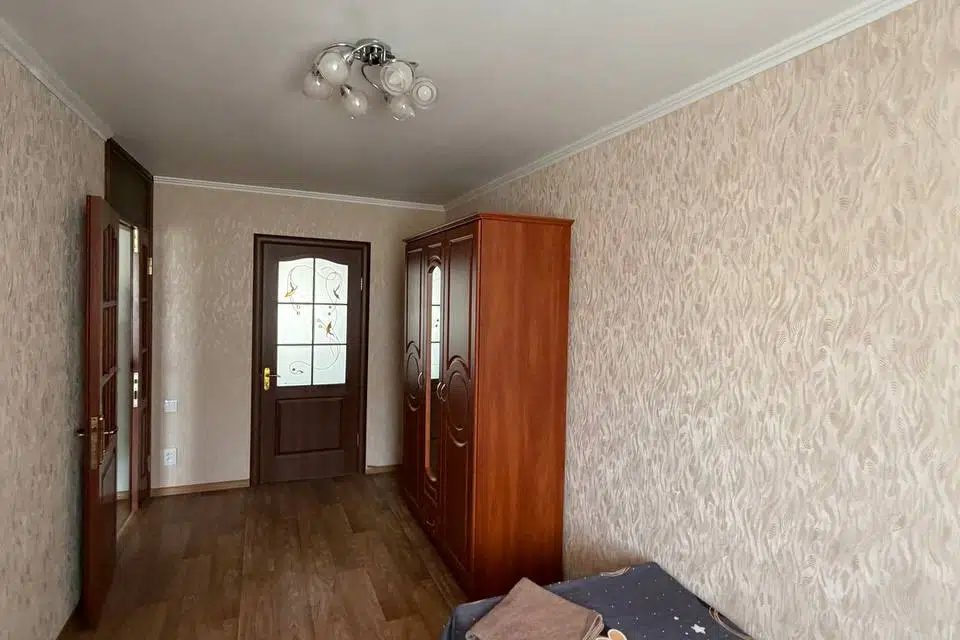 Сдаётся 4-комнатная квартира, 70 м²