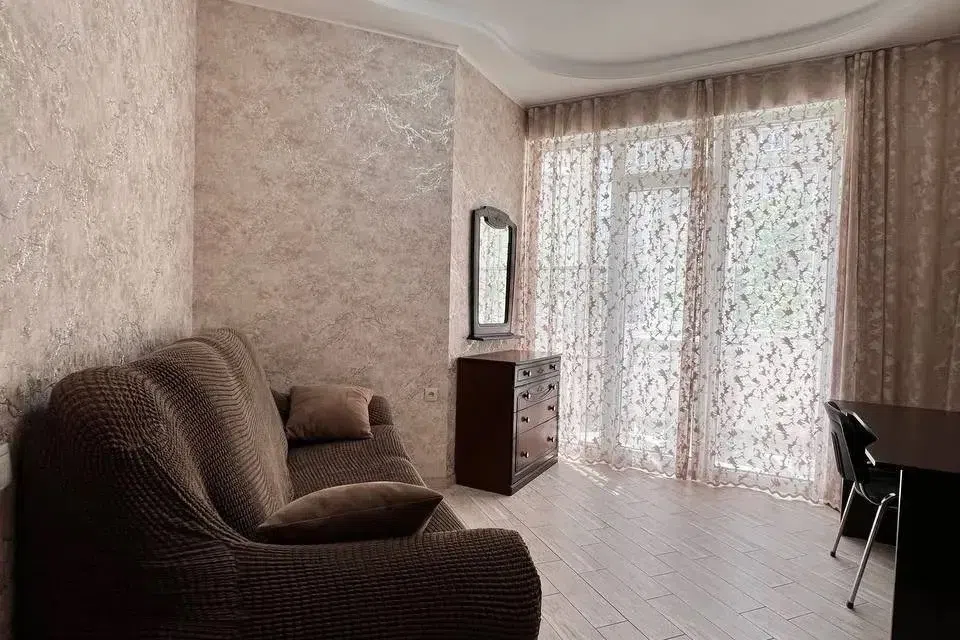 Сдаётся 3-комнатная квартира, 90 м²