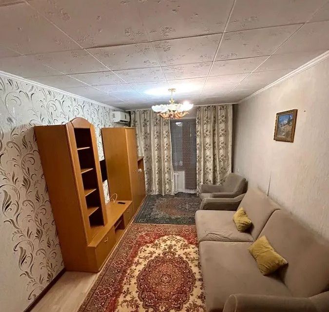 Сдаётся 3-комнатная квартира, 56 м²