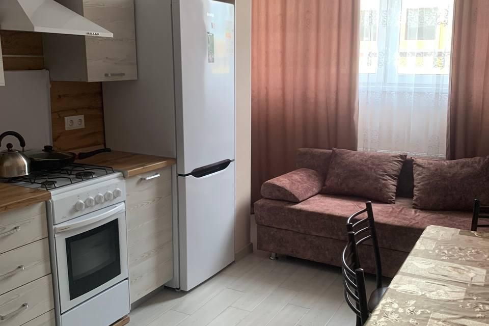 Сдаётся 1-комнатная квартира, 35 м²