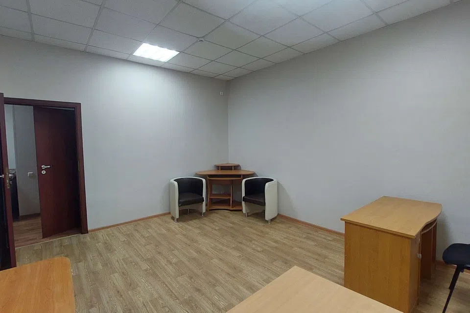 Сдаётся офис, 80 м²