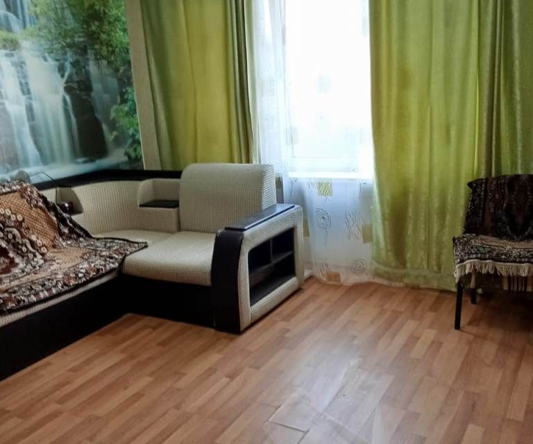 Сдаётся 2-комнатная квартира, 43 м²