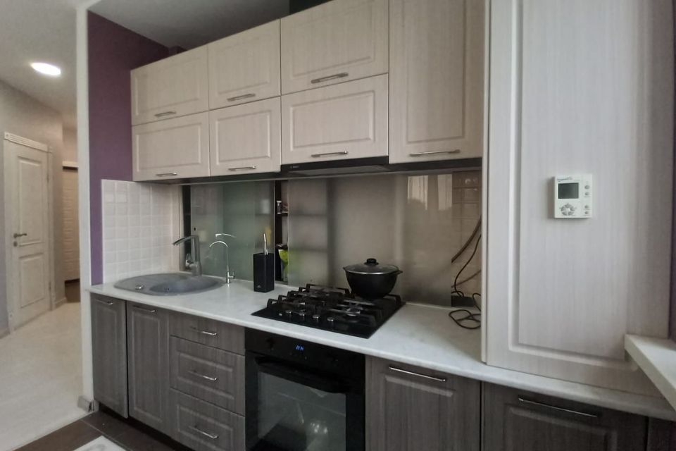 Сдаётся 2-комнатная квартира, 56.7 м²