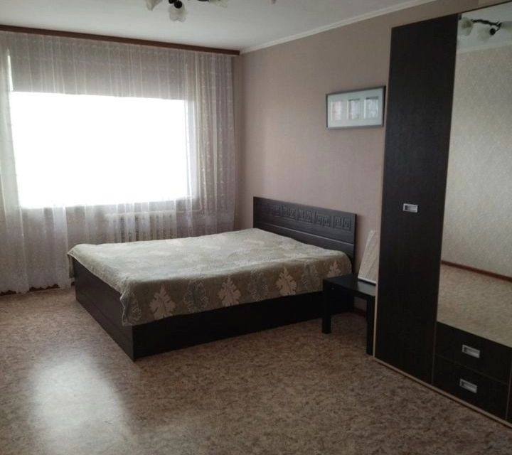 Сдаётся 1-комнатная квартира, 42 м²