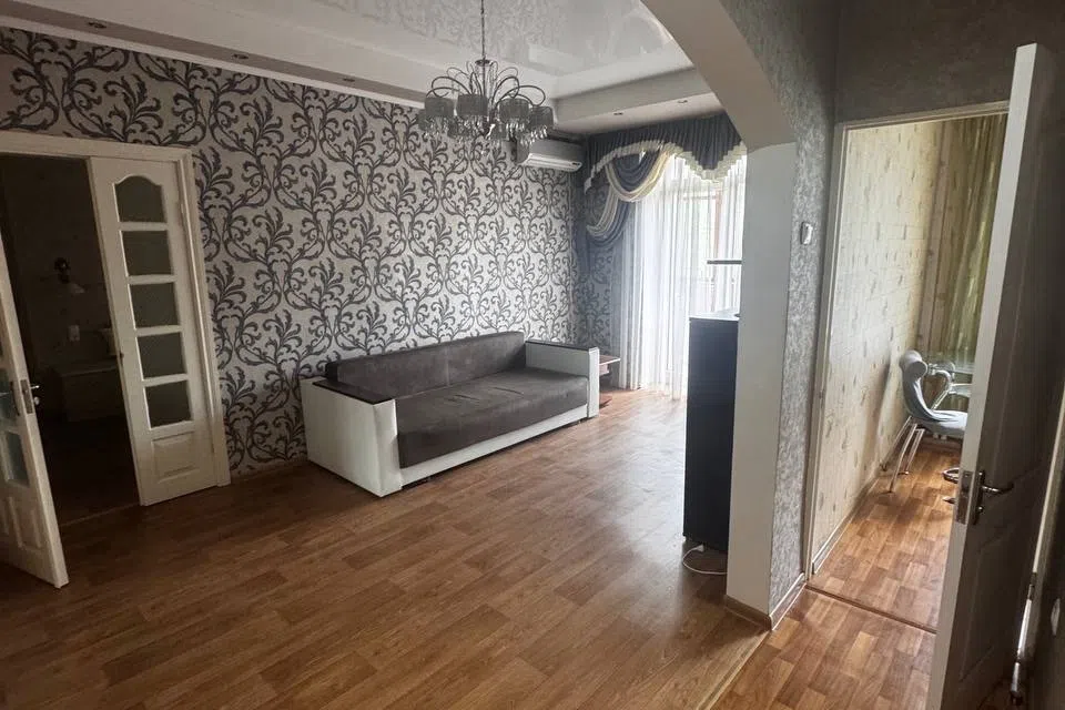 Сдаётся 2-комнатная квартира, 50 м²