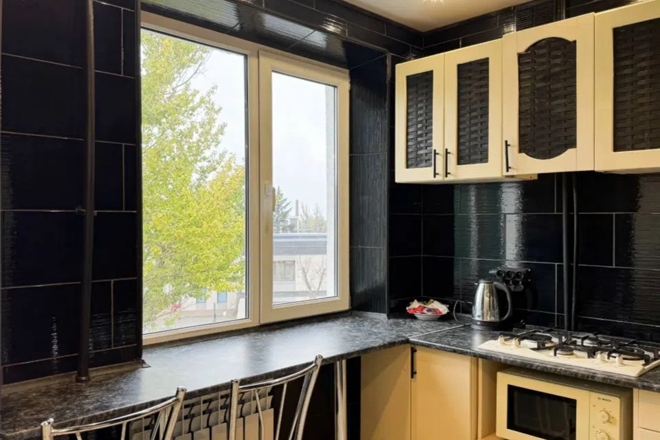 Сдаётся 1-комнатная квартира, 35 м²