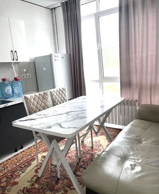 Сдаётся 1-комнатная квартира, 54.7 м²