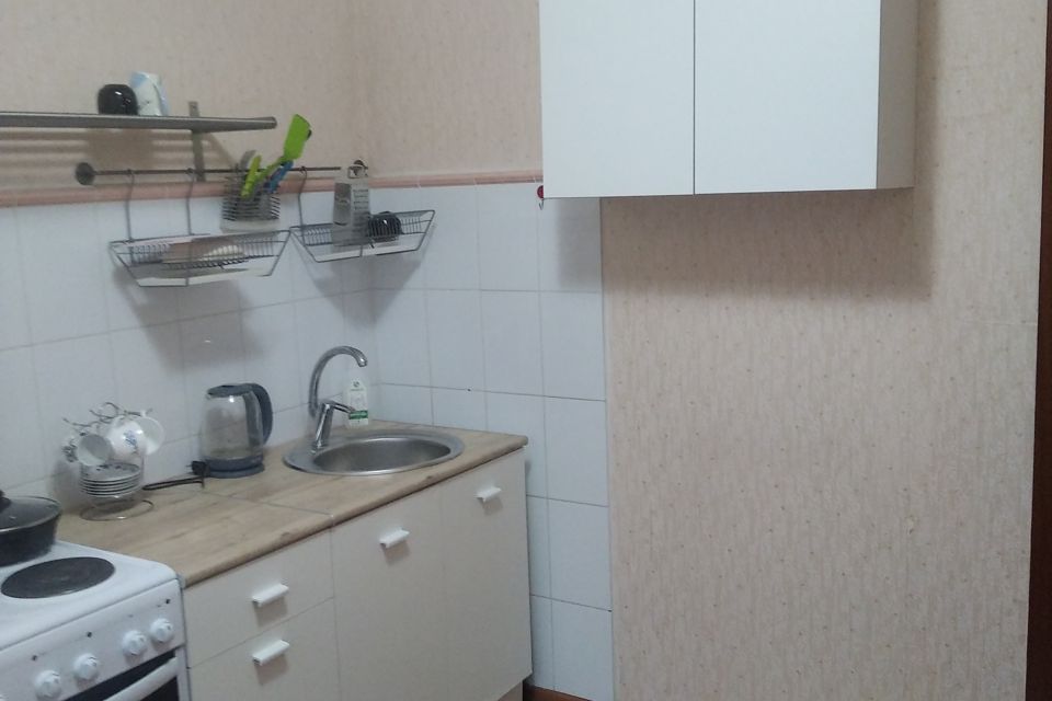 Сдаётся 1-комнатная квартира, 40 м²