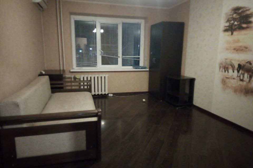 Сдаётся 1-комнатная квартира, 46 м²