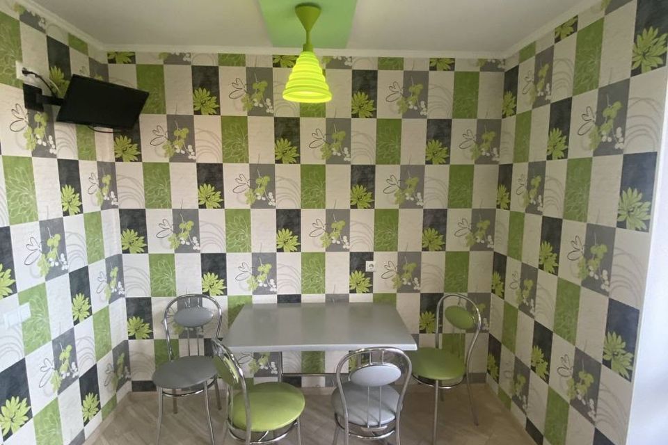 Сдаётся 1-комнатная квартира, 35 м²
