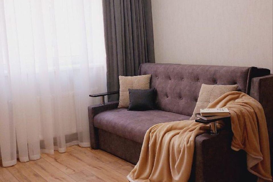 Сдаётся 1-комнатная квартира, 37 м²