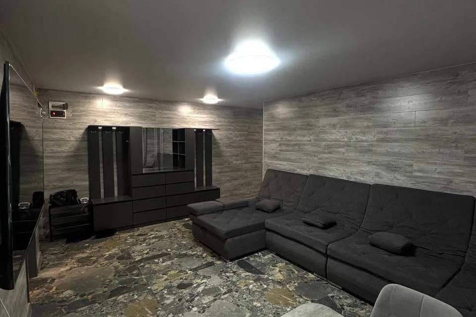 Сдаётся 3-комнатная квартира, 65 м²