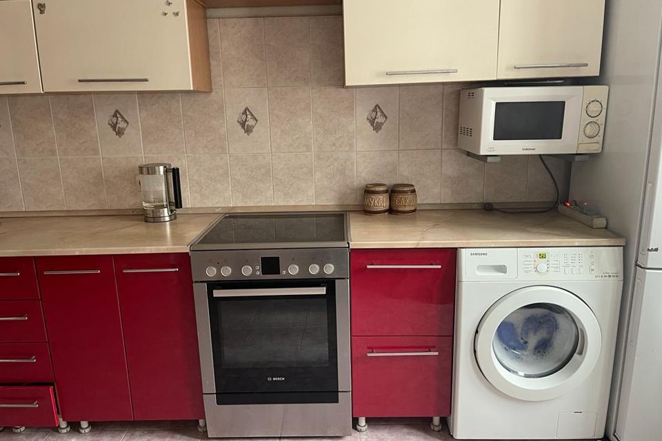 Сдаётся 3-комнатная квартира, 86 м²