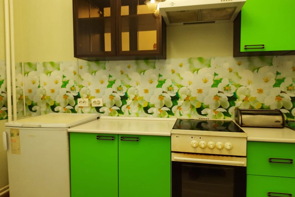 Сдаётся 1-комнатная квартира, 40 м²