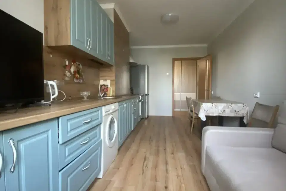 Сдаётся 2-комнатная квартира, 66.5 м²