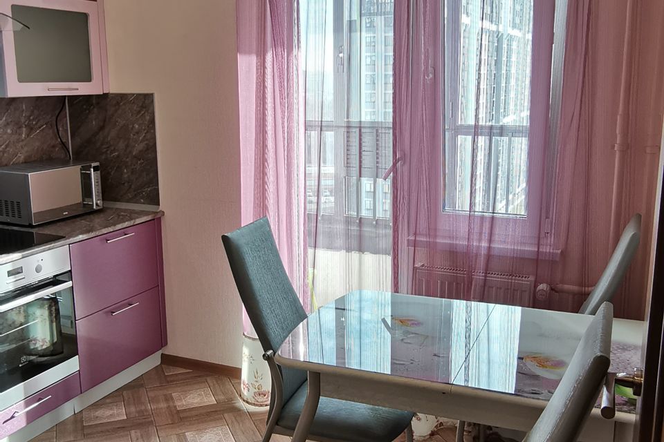 Сдаётся 1-комнатная квартира, 35 м²
